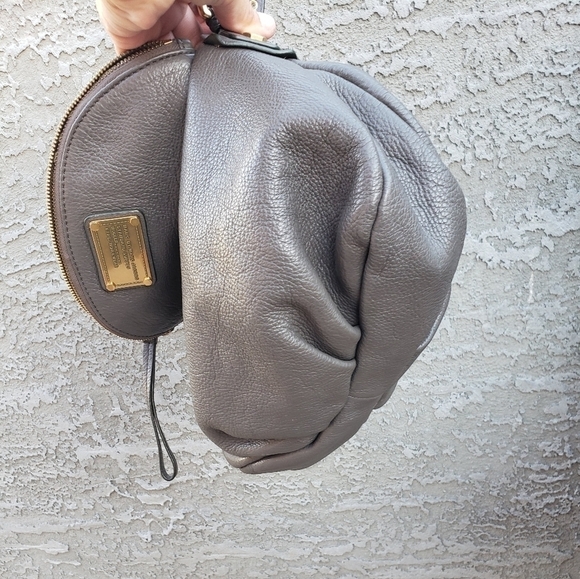 Authentic Marc By Marc Jacobsโ Natasha Q - Picture 5 of 16